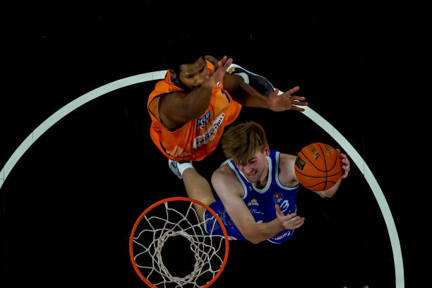 元人民币 元人民币