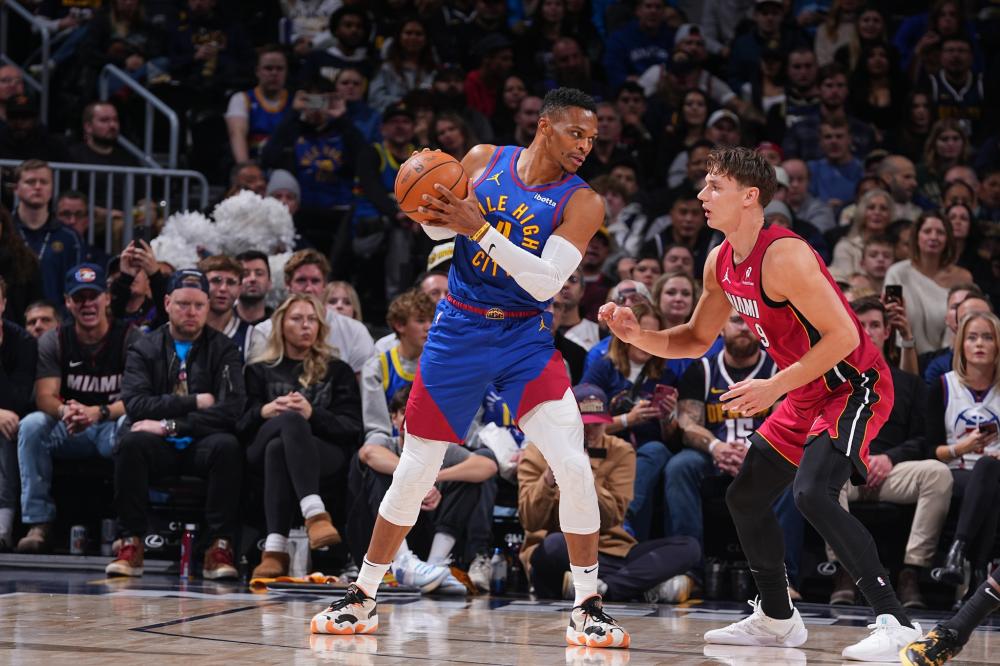 并在首年夺 并在首年夺