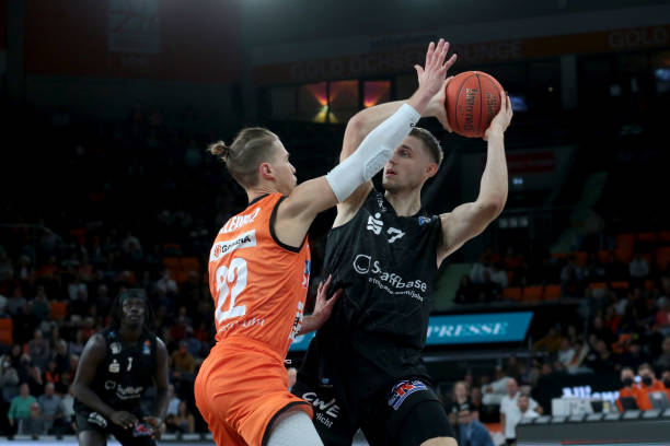 通过分享日 通过分享日